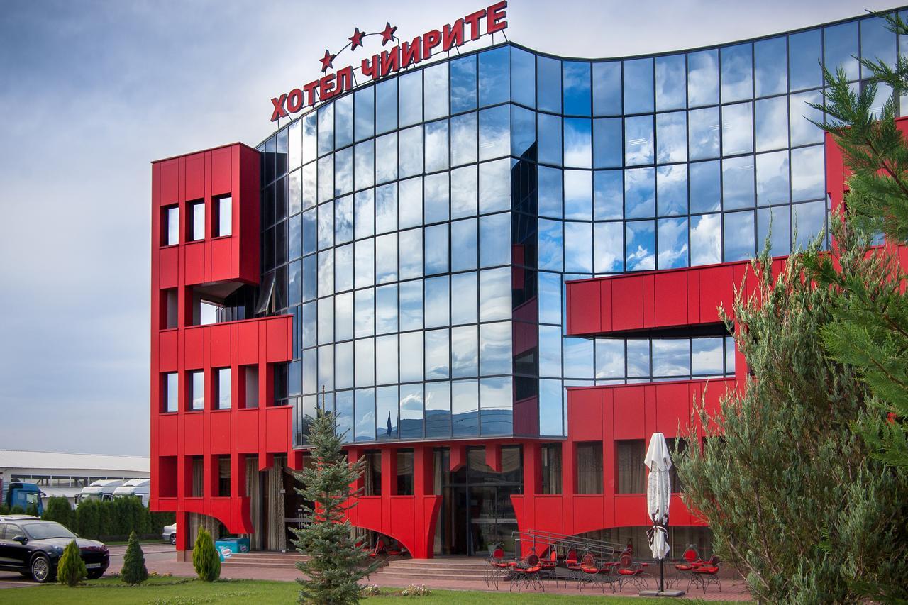 Hotel Chiirite Plovdiv Exteriör bild